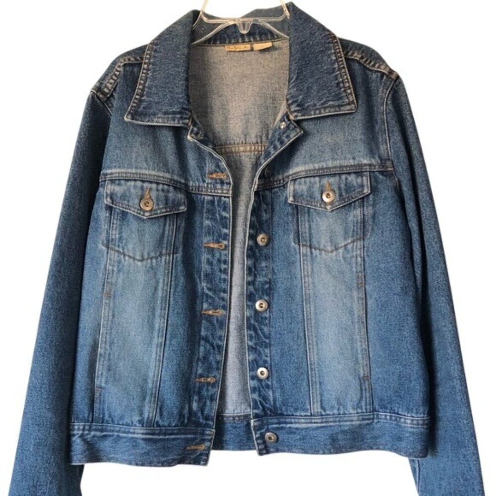 Rubbish Juniors XL Distressed Light Wash Jean Denim Jacket